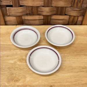 Vintage Vandesca Classic White and Red Rimmed Bowls